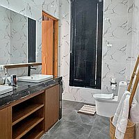 Splendid Three-Bedroom Villa with Luxe Jacuzzi for Long Lease in Serene Umalas. Villas in Bali for Sale: Вилла в Умалас, Бали за 380 тыс. USD. Leasehold. Предварительный просмотр фото #8