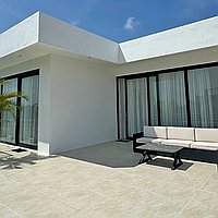 Splendid Three-Bedroom Villa with Luxe Jacuzzi for Long Lease in Serene Umalas. Villas in Bali for Sale: Вилла в Умалас, Бали за 380 тыс. USD. Leasehold. Предварительный просмотр фото #10