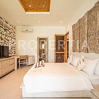 Contemporary Elegance In The Heart Of Umalas. Villas in Bali for Sale: Villa in Umalas, Bali for 337 Thousands USD. Leasehold. Preview photo #3