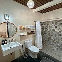 Cute Loft In The Heart Of Bumbak. Villas in Bali for Sale: Villa in Umalas, Bali for 117 Thousands USD. Leasehold. Preview photo #3