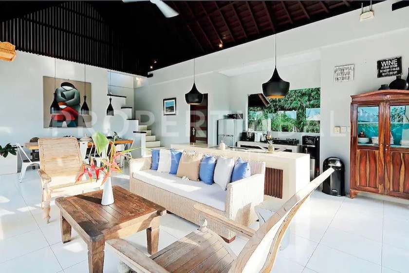 Beautiful Family Villa In Uluwatu. Villas in Bali for Sale: Villa in Uluwatu, Bali for 540 Thousands USD. Freehold. Main Photo