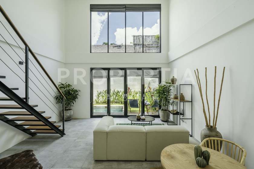 Beautiful Industrial Loft In Umalas. Villas in Bali for Sale: Villa in Umalas, Bali for 2,8 Billion IDR. Leasehold. Main Photo