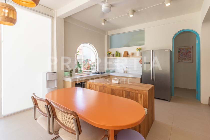 Charming Villa With Ricefield Views In Umalas. Villas in Bali for Sale: Villa in Umalas, Bali for 6,5 Billion IDR. Leasehold. Main Photo