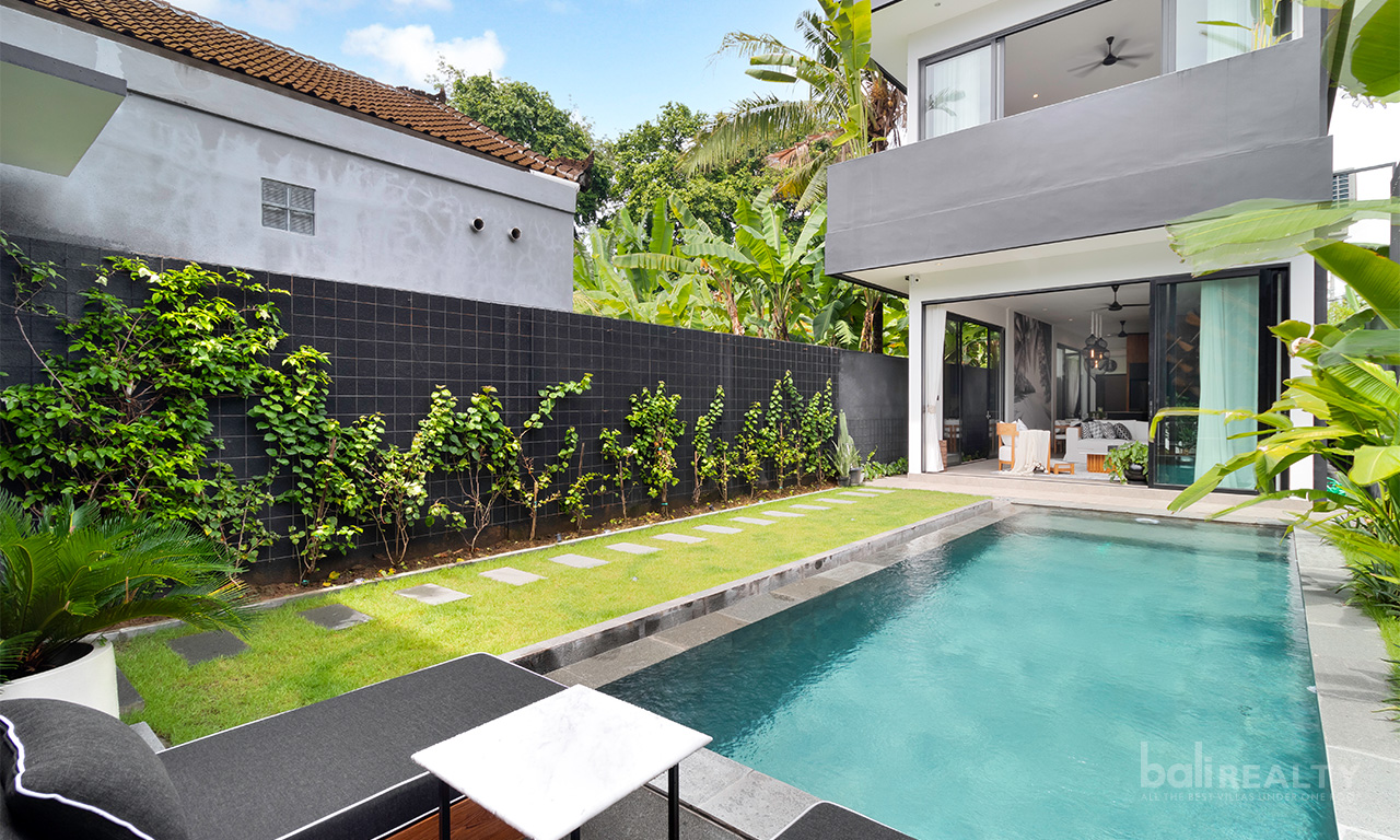 Brand New Three-Bedroom Villa with Long Lease in the Up-and-Coming Tumbak Bayuh. Villas in Bali for Sale: Вилла в Чангу, Бали за 395 тыс. USD. Leasehold. Главное фото