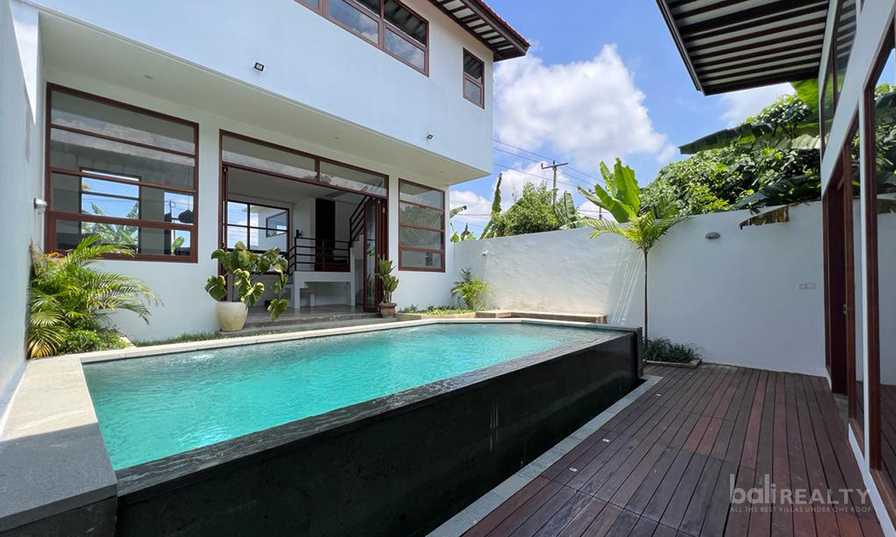 Brand New 3 bedroom Villa leasehold. Villas in Bali for Sale: Villa in Canggu, Bali for 24,0 Million INR. Leasehold. Main Photo