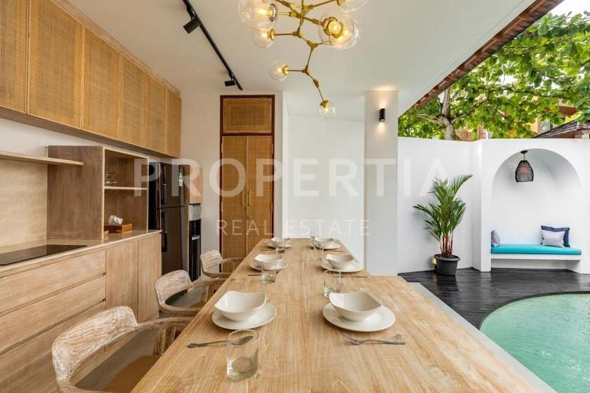 Modern Boho Style Villa In Berawa. Villas in Bali for Sale: Villa in Canggu, Bali for 2,5 Million CNY. Leasehold. Main Photo