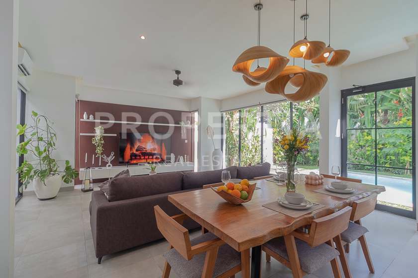 Fantastic Family Villa In The Heart Of Canggu. Villas in Bali for Sale: Villa in Canggu, Bali for 559 Thousands EUR. Leasehold. Main Photo