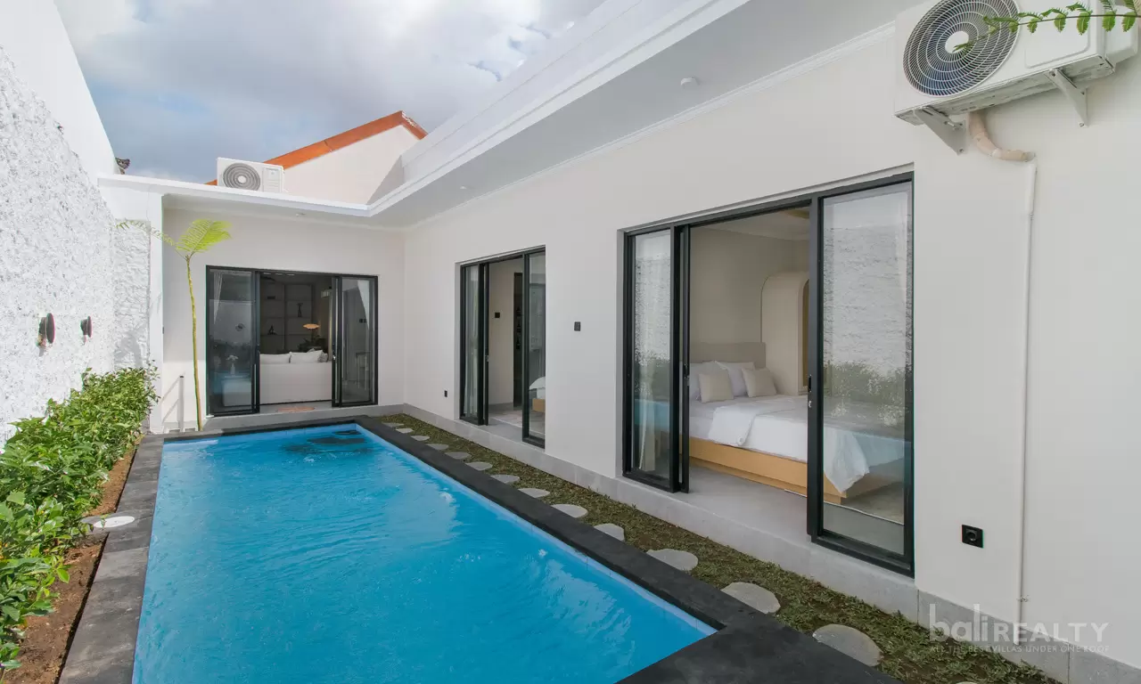 Scandinavian Minimalist Designed Two-Bedroom Villa in Canggu. Villas in Bali for Sale: Villa in Canggu, Bali for 0,9 Million HKD. Leasehold. Main Photo