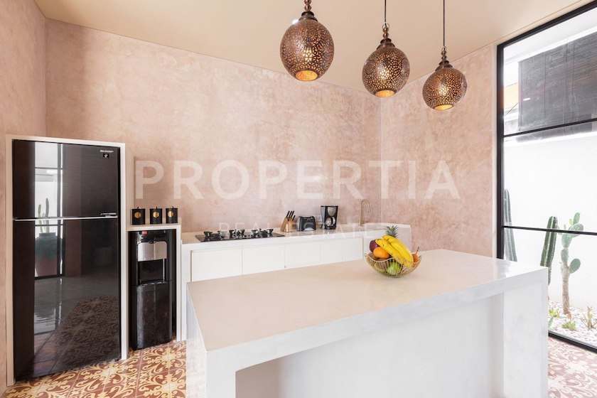 Center Of Berawa Perfect Investment Villa. Villas in Bali for Sale: Villa in Berawa (Canggu), Bali for 287 Thousands USD. Leasehold. Main Photo