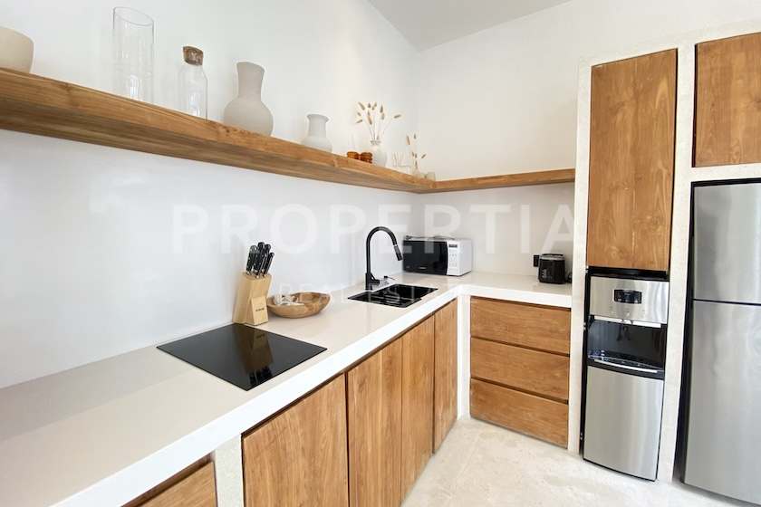 Modern Cozy Villa In Pererenan. Villas in Bali for Sale: Villa in Pererenan (Canggu), Bali for 45,3 Million JPY. Leasehold. Main Photo