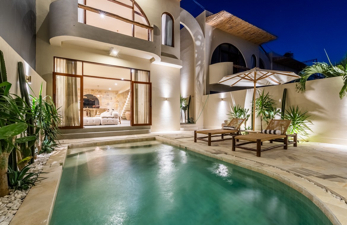 Mediterranean oasis 2-bedroom villa in Pererenan for lease. Villas in Bali for Sale: Villa in Canggu, Bali for 40,5 Million JPY. Leasehold. Main Photo