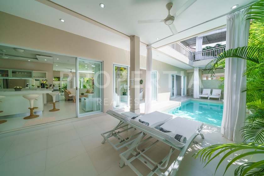 Modern Elegance In Berawa. Villas in Bali for Sale: Villa in Berawa (Canggu), Bali for 305 Thousands NZD. Leasehold. Main Photo