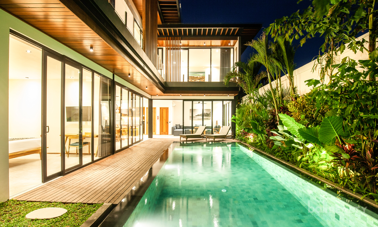 Brand New Five-Bedroom Villa in Tourism Zoned Area Near Lima Beach, Pererenan. Villas in Bali for Sale: Villa in Canggu, Bali for 400 Thousands GBP. Leasehold. Main Photo