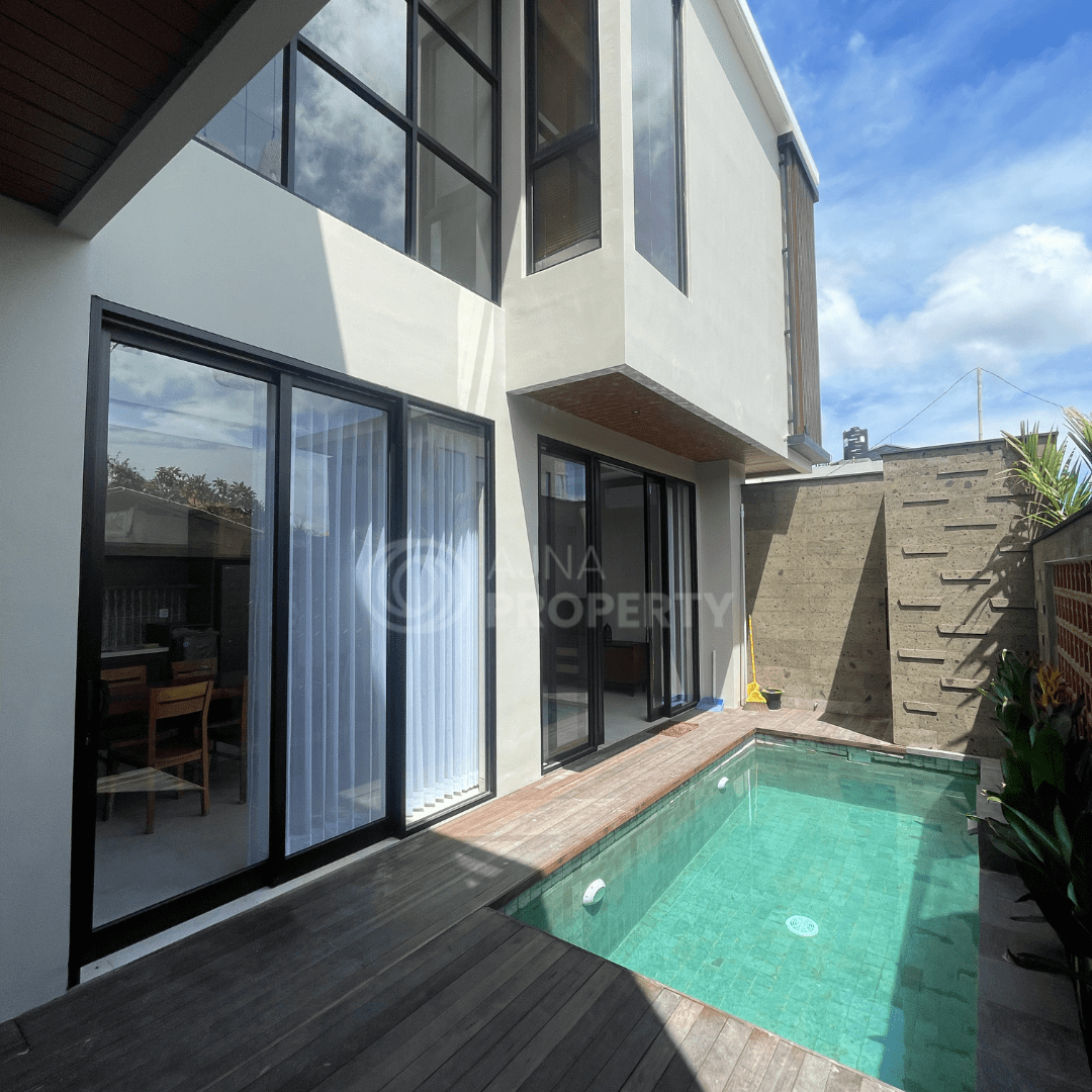 3 BEDROOM VILLA - CANGGU (A2). Villas in Bali for Sale: Vila di Canggu, Bali untuk 337 Ribuan USD. None. Foto Utama