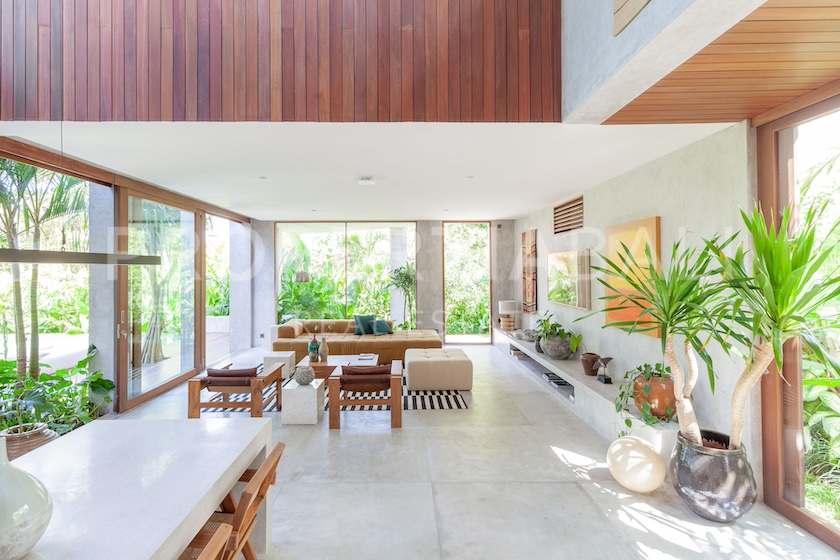 Stunning Industrial Minimalist Villa In Pererenan. Villas in Bali for Sale: Villa in Pererenan (Canggu), Bali for 5,8 Million HKD. Leasehold. Main Photo