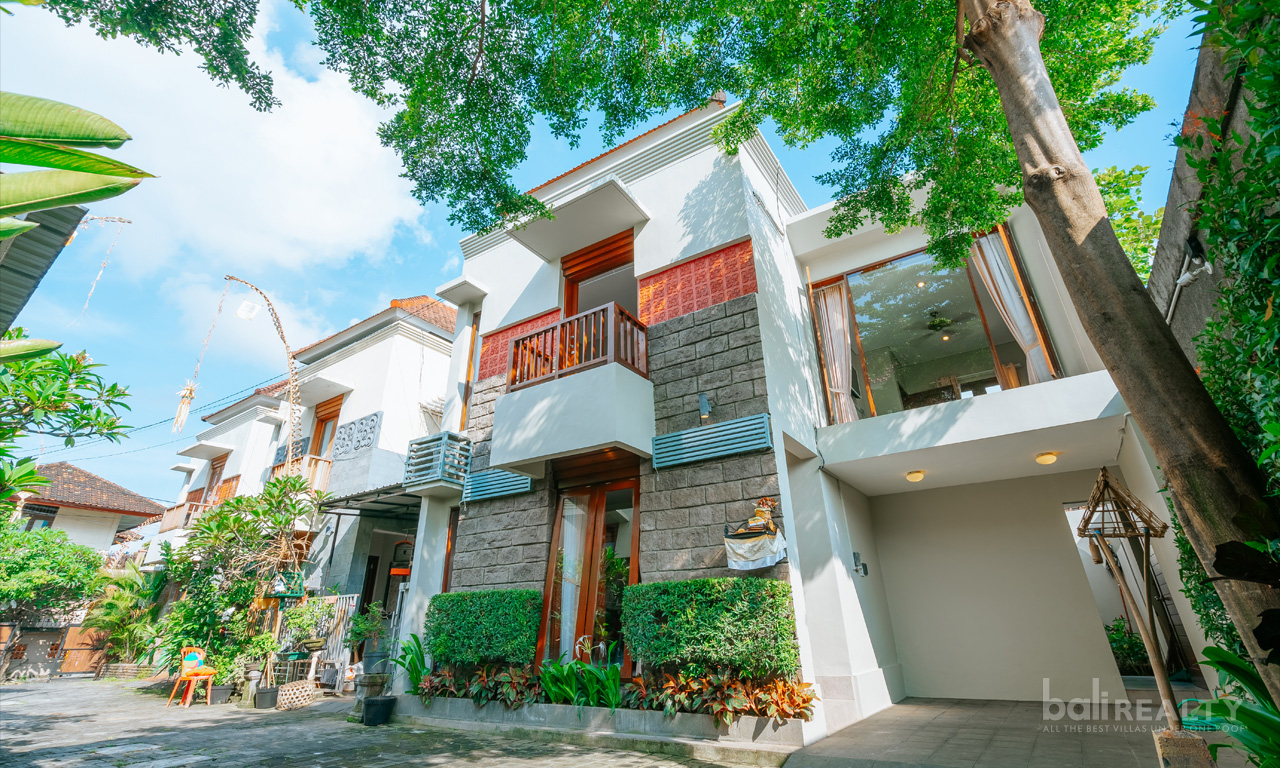 Stylish 3 bedroom House in Private Residential Complex. Villas in Bali for Sale: Villa in Denpasar, Bali for 1,5 Billion IDR. Freehold. Main Photo