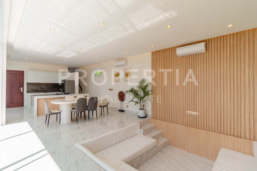 Stunning Modern Villa In Kerobokan. Villas in Bali for Sale: Villa in Kerobokan, Bali for 2,8 Million HKD. Leasehold. Main Photo