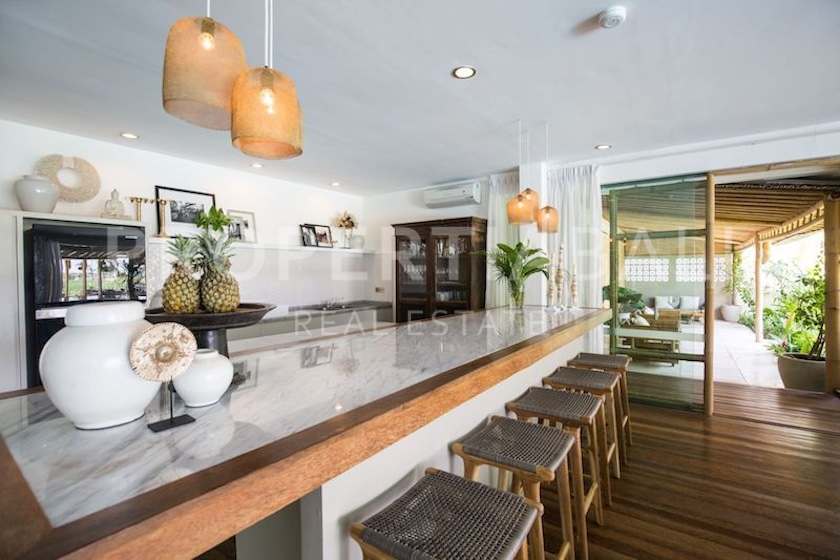 Prime Investment Boutique Hotel In Umalas. Villas in Bali for Sale: Villa in Umalas, Bali for 13,9 Million CNY. Leasehold. Main Photo