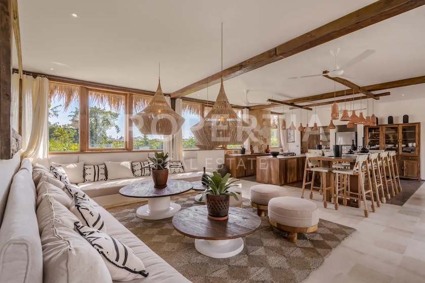 Luxurious Mediterranean Villa In Umalas. Villas in Bali for Sale: Villa in Umalas, Bali for 20,2 Million THB. Leasehold. Main Photo