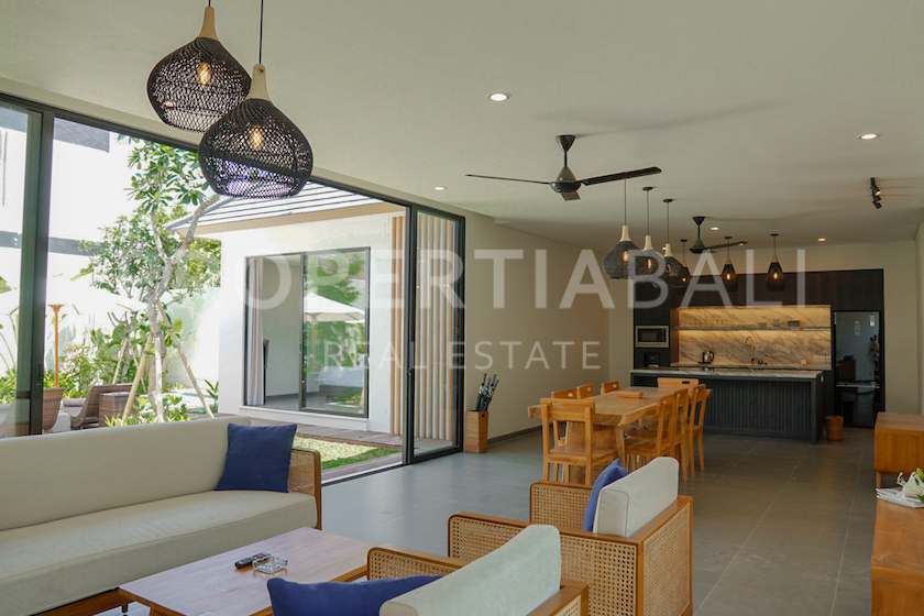 Charming Contemporary Family Home In Babakan. Villas in Bali for Sale: Villa in Babakan, Bali for 292 Thousands EUR. Leasehold. Main Photo