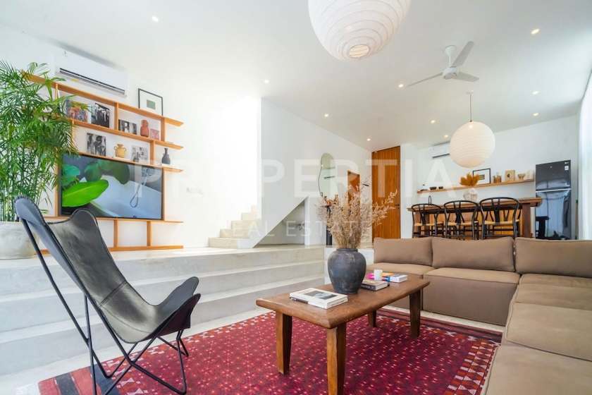 Amazing Modern Villa With Ricefields View In Tumbak Bayuh. Villas in Bali for Sale: Villa in Tumbak Bayuh, Bali for 1,9 Million HKD. Leasehold. Main Photo