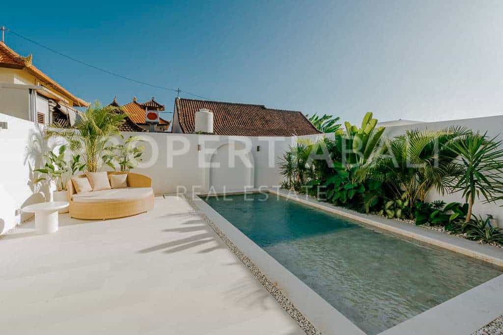 Stunning Family Home In Padonan. Villas in Bali for Sale: Villa in Padonan, Bali for 5,1 Billion IDR. Leasehold. Main Photo