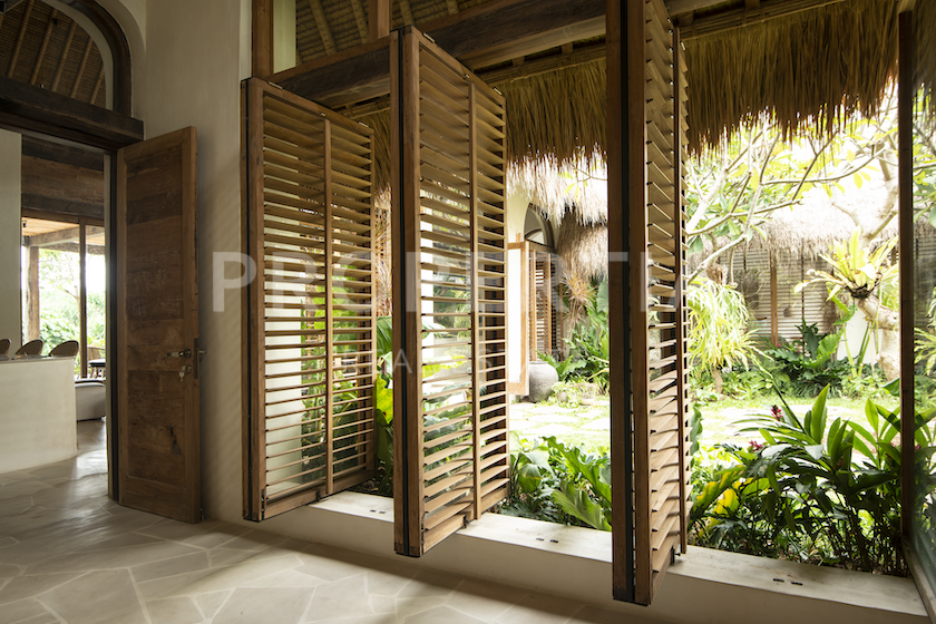 Fabulous Sustainable Family Home. Villas in Bali for Sale: Villa in Bali for 107,8 Million INR. Leasehold. Main Photo