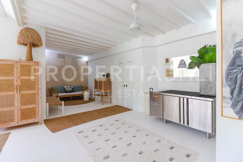 Tranquil Riverside Villa In Cepaka. Villas in Bali for Sale: Villa in Cepaka, Bali for 308 Thousands USD. Leasehold. Main Photo