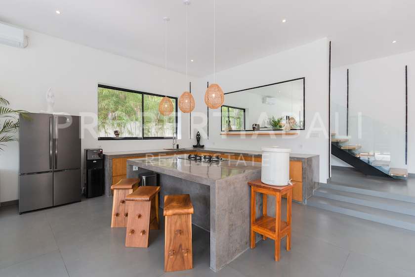 Charming Family Home In Pererenan. Villas in Bali for Sale: Villa in Pererenan (Canggu), Bali for 9,2 Billion IDR. Leasehold. Main Photo