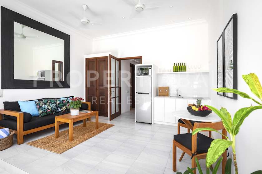 Amazing Investment In The Heart Of Seminyak. Villas in Bali for Sale: Villa in Seminyak, Bali for 0,8 Million MYR. Leasehold. Main Photo