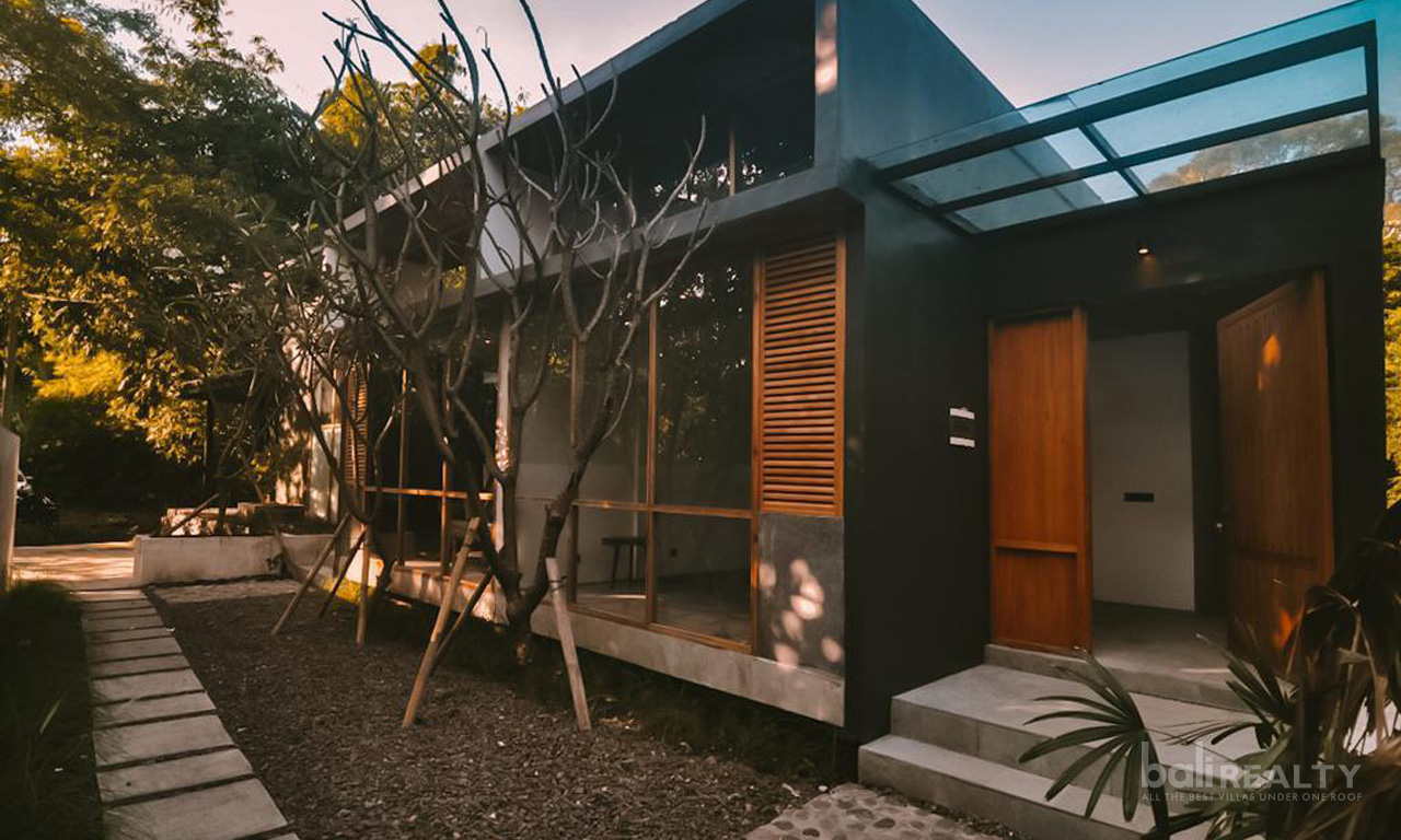 Affordable 2 Bedroom Townhouse with Modern Contemporary Design. Villas in Bali for Sale: Villa in Tabanan, Bali for 4,5 Million THB. Leasehold. Main Photo