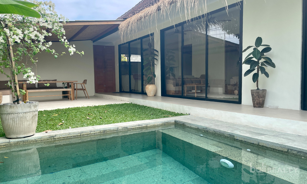 Three-Bedroom Villa with Outdoor Cabana and Pool in Thriving Cepaka, Tabanan. Villas in Bali for Sale: Villa in Tabanan, Bali for 100 Thousands USD. Leasehold. Main Photo
