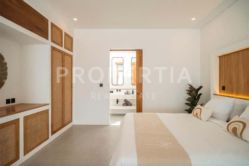 Beautifully Designed Family Home Near Tanah Lot. Villas in Bali for Sale: Villa in Tabanan, Bali for 6 Billion IDR. Leasehold. Main Photo