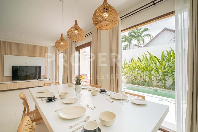 Charming Modern Villa In Bumbak. Villas in Bali for Sale: Villa in Umalas, Bali for 159 Thousands EUR. Leasehold. Main Photo