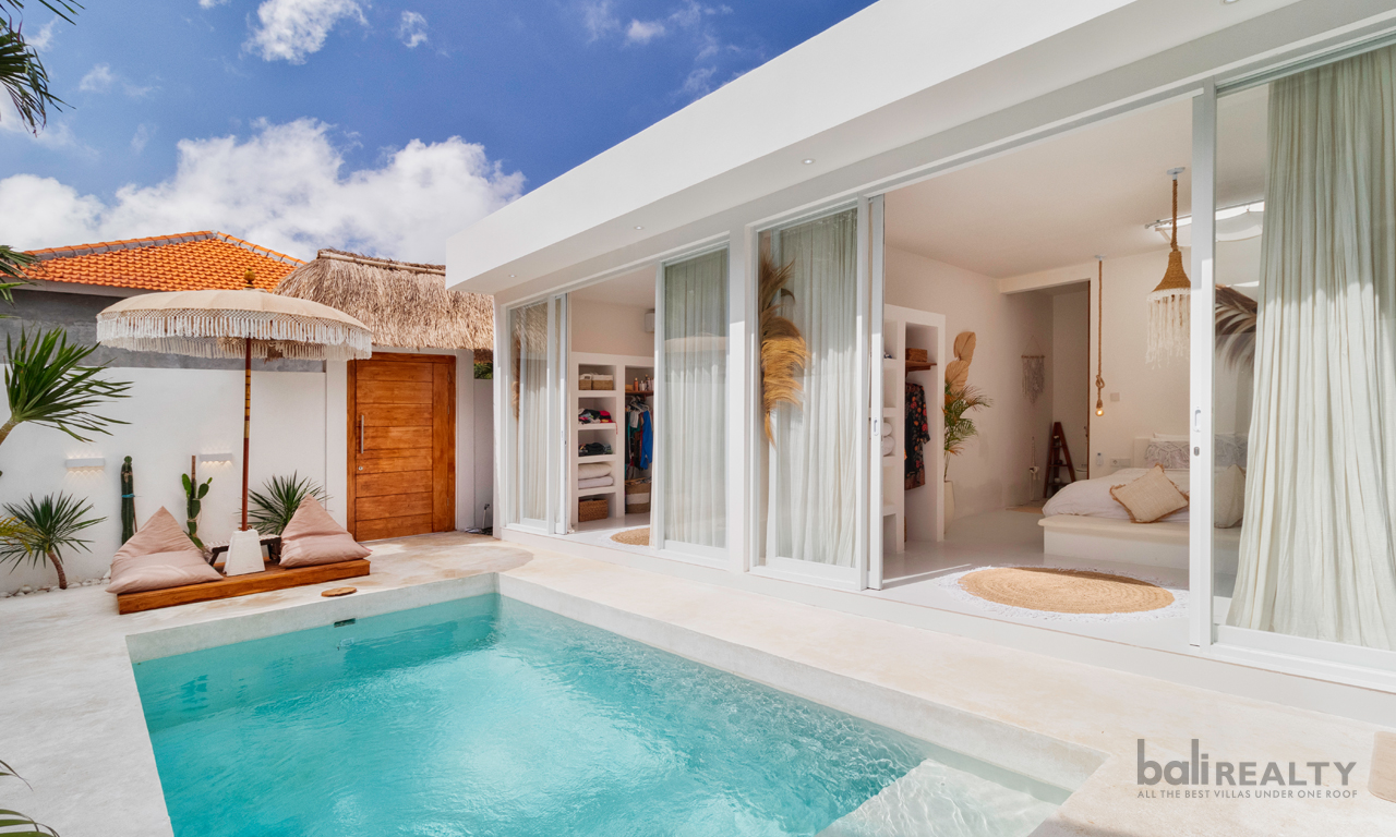 Brand New Ready-to-Live Two-Bedroom Villa in Central Ungasan. Villas in Bali for Sale: Villa in Ungasan, Bali for 1,3 Million HKD. Leasehold. Main Photo