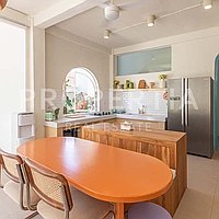 Charming Villa With Ricefield Views In Umalas. Villas in Bali for Sale: Villa in Umalas, Bali for 6,5 Billion IDR. Leasehold. Preview of main photo