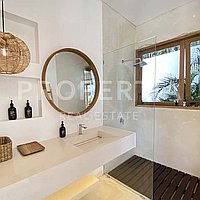 Mediterranean Tropical Villa In The Heart Of Bingin. Villas in Bali for Sale: Villa in Bingin, Bali for 1008 Thousands USD. Leasehold. Preview of main photo