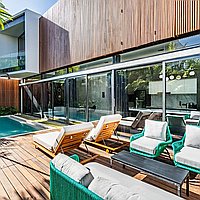 Modern gated estate villa, walk to beach in Berawa. Villas in Bali for Sale: Villa in Canggu, Bali for 68,7 Million JPY. Leasehold. Preview of main photo