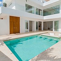 Luxurious Mediterranean-Style Four-Bedroom Villa with Rooftop Lounge in Tumbak Bayuh- 2473. Villas in Bali for Sale: Villa in Canggu, Bali for 676 Thousands SGD. Leasehold. Preview of main photo