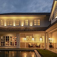Elegant 5-bedroom villa in Seseh with expansion potential. Villas in Bali for Sale: Villa in Canggu, Bali for 8,3 Million CNY. Leasehold. Preview of main photo