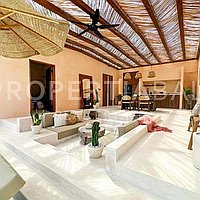 Iconic Moroccan Style Villa In Pererenan. Villas in Bali for Sale: Villa in Pererenan (Canggu), Bali for 2,1 Million HKD. Leasehold. Preview of main photo