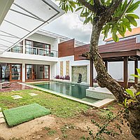 Three bedroom family villa in prime Seminyak for lease. Villas in Bali for Sale: Villa in Seminyak, Bali for 2,6 Million CNY. Leasehold. Preview of main photo